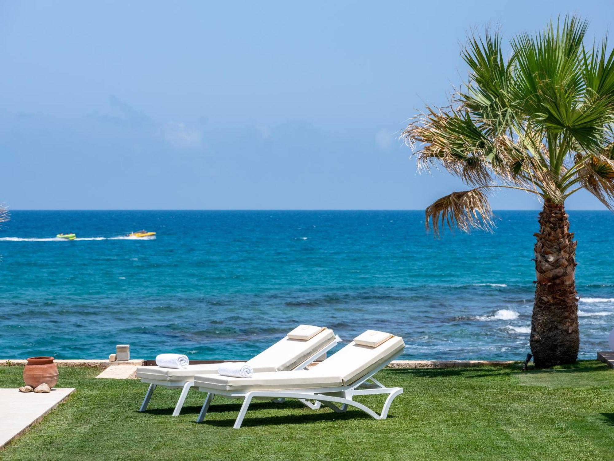 Hersonissos Beach Villa Exterior photo
