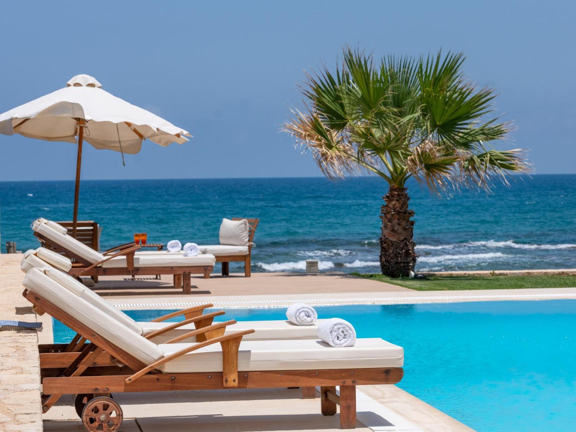Hersonissos Beach Villa Exterior photo